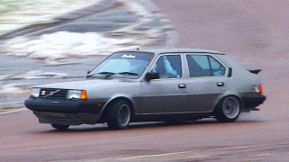 Volvo 340GL  Skids at Lydden Hill [upl. by Ailla]