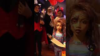 LEIKA PESTA DI DUNIA HALLOWEN BANYAK KARAKTER YANG MENYERAMKAN LEIKA JADI BONEKA CHUCKY 😲😲 [upl. by Johppah652]