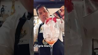 Sangría blanca vinoblanco gin sprite sangria barman suscribete [upl. by Eberly413]