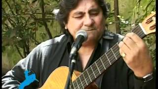 Mario Alvarez Quiroga canta quotPenas y alegrias del amorquot en Fiesta Gaucha [upl. by Nosille]