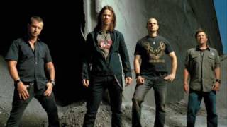 Alter Bridge Metallingus HQ with lyrics [upl. by Aleris183]