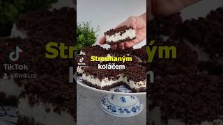 strouhanykolac tvarohovykolac kolac tvaroh recept minivlog recipe glutenfree myprotein ad [upl. by Idolem]