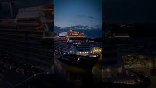 Erstanlauf Die Mein Schiff 7 feiert Premiere in der Hansestadt Hamburg meinschiff hamburg [upl. by Netsrijk]