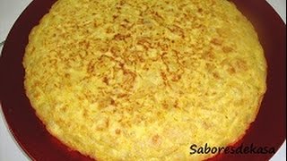 Tortilla de patatas española [upl. by Burk300]