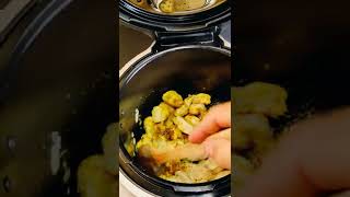 recette poulet curry au nouveau Cookeo touch wifi de MoulinexFR shortfood short cookeo [upl. by Tandie]