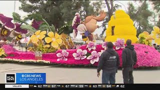 Spectators catch an early glimpse of Rose Parade floats [upl. by Moureaux105]