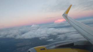 Vueling A320 awesome night approach at A Coruña FullHD [upl. by Betti448]