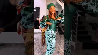 Vincent Gomes Madilu System Congo Rhumba African Dance Music Remix barasamaina madilusystem [upl. by Morly]