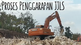 BEGO Excavator Pengerukan Jalan Jalur Lintas Selatan  JJLS [upl. by Nosreh]