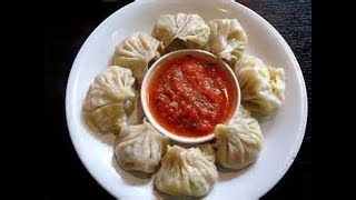 VEG MOMOS RECIPE SANJEEV KAPOOR HINDI [upl. by Aicekan]