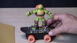 TMNT Sewer Spinnin Skateboard Vehicle Instructional [upl. by Dnalra]