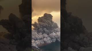 Pyroclastic flow on the volcano Stromboli Sicily Italy November 4 2022 [upl. by Gilbertson]