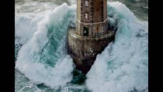 Big Wave Lighthouse  See what happens Next [upl. by Remmer406]