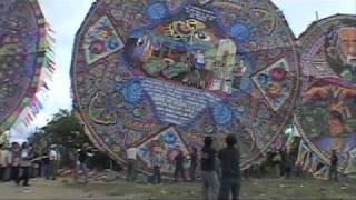 Barriletes Gigantes The Giant Kites of Guatemala Spanish [upl. by Lashoh]