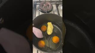 Scrambled eggs Gordon Ramsay style eggs [upl. by Essile]