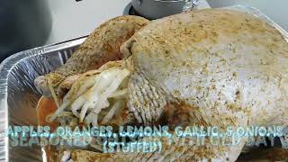 THANKSGIVING DRESSING COLLARDS amp CABBAGE POTATO SALAD amp MARINATED TURKEY [upl. by Duff]