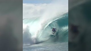 Legendary 49yearold surfer Kelly Slater’s still got it… The way he glides through 🤩🐐  shorts [upl. by Nahc]