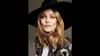 Vanessa Paradis  Il y a [upl. by Anura]