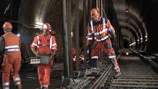 Montage der Schutzwand im Bommersteintunnel  Rhomberg Bahntechnik AG [upl. by Hildick64]