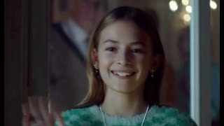 Samsung Galaxy Commercial 2022 Cailey Fleming Quick Share the Holidays Ad Review [upl. by Ecnerret278]