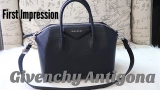 Givenchy Antigona Small First Impression [upl. by Assyn418]