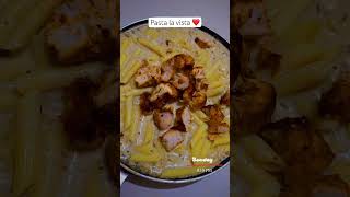 Alfredo pasta easyrecipe homemade foodshorts pastarecipe shortsfeed trandingshorts foodie [upl. by Almita]