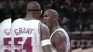 Michael Jordan Makes Hakeem Olajuwon Looks like a BAD PLAYER 19910325 [upl. by Kendricks]