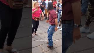 el pirulin disfrutando de buena música saca los pasos prohibidos 😂👀🕺🏻🕺🏻🕺🏻 [upl. by Leirua]