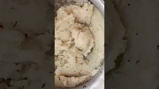 Ukma ఉక్మాకొచ్చిన తిప్పలు oka chinna maatatasty ukma food breakfast best ukma breakfast [upl. by Grimonia]