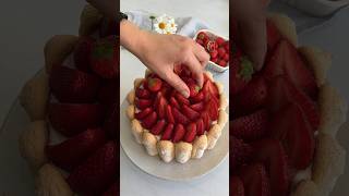 Charlotte aux fraises sans cuisson recetterecipefraisescharlottefood [upl. by Brunn]