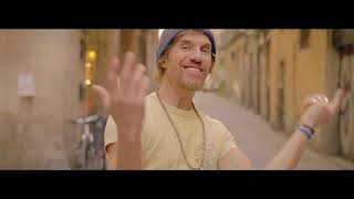 KOERS  Vuela ft Macaco Videoclip Oficial [upl. by Riannon341]