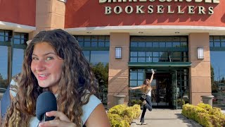 Barnes amp Noble bookstore tour Middle Grade [upl. by Rance]