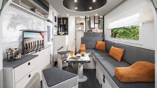 799m WOHNMOBIL FÜR ÄLTERE PAARE MIT XXL LOUNGE WOHNZIMMER 🔥 Challenger Graphite Ultimate 2025 240 [upl. by Weaver600]