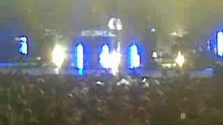 Akon stops fight and kicks out a guy from his concert [upl. by Kyl]