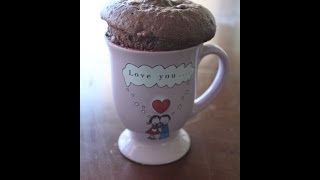 Mon premier Mug Cake  Chocolat coeur fondant [upl. by Eiramanin58]