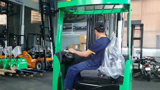 Xe Nâng Reach Truck Ngồi Lái 2 Tấn Dòng AC Hangcha Bao Uy Tín  Xenanglithiumvn [upl. by Aurthur932]