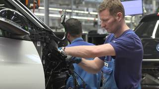 Final assembly BMW i3 and BMWi3s at BMW Group Plant Leipzig [upl. by Vachill]