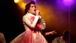 Paloma Faith  Stargazer live 171109 Liverpool [upl. by Fortunato385]