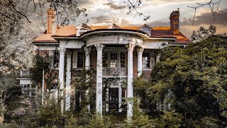 ABANDONED Pilots Mansion with EVERYTHING Still Inside  He Crashed in Backyard [upl. by Quitt887]