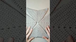 solid granny square easy crochet bag pt 1 crochetlove easycrochet crocheting [upl. by Susejedesoj]