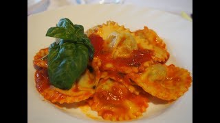 Ravioli di ricotta e spinaci [upl. by Asiat280]