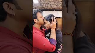 pawan singh ke kajal raghwani ko kiss kiya viralvideoshorts pawansingh bhojpuri Kajal Raghwani [upl. by Gemmell]