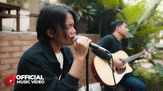 Maulana Ardiansyah  Haruskah Aku Mati Official Acoustic Version [upl. by Arabella571]