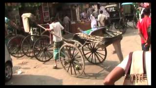 Rickshaw Ride in Kolkata India Calcutta  Pulled Rickshaw [upl. by Mackenzie751]