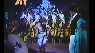 Aulad 1968 song Nazuk nazuk badan mora Rafi amp Lata [upl. by Enttirb]