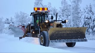 Snow clearing  CAT 140M  Volvo L70D [upl. by Seabury381]