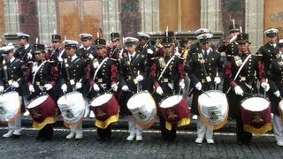 Banda de Guerra del Heroico Colegio Militar con la Heroica Escuela Naval Militar [upl. by Coughlin]