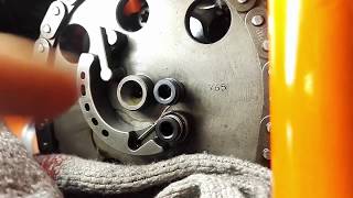 KTM 690  Autodecompressor  décompresseur automatique  Howto  Tutorial  the690shed [upl. by Leroy935]