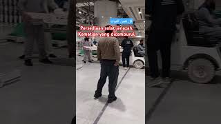 Jenazah lelaki tidak ditutup muka Jenazah wanita akan ditutup Credit video owner unknown claim [upl. by Arbas970]