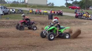 8 yr old on KFX 400 vs 400ex [upl. by Lenod]